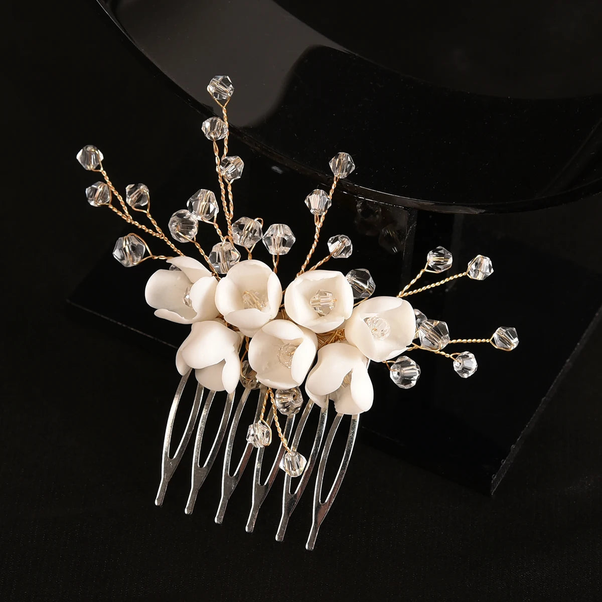 Luxury Girl Hair Comb Golden Hairpin Rhinestone Bridal Hair Accessories Alloy Flower and Leaf Shape Hair Pin For Women